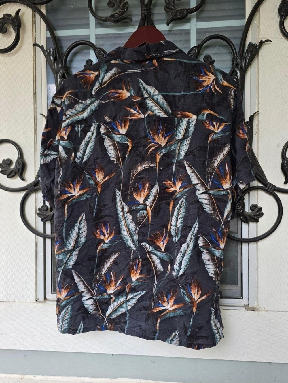Island Shores Men's M Bird of Paradise Tropical Hawaiian Shirt 100% Rayon Summer